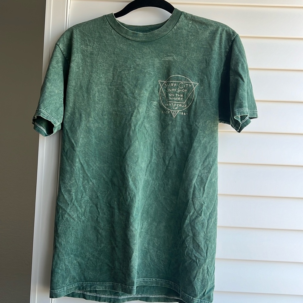 Santa Cruz T shirt
